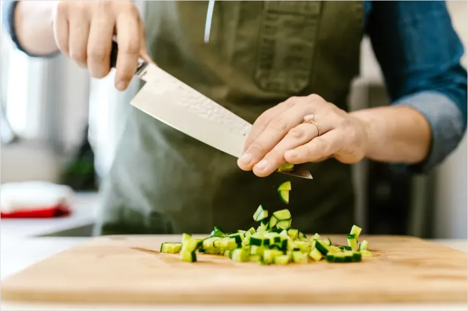 Detail Healthy Family Meal Prep Cutting Vegetables Number 9