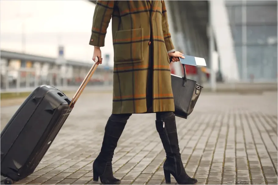 Detail Holiday Travel Airport With Suitcase Number 8