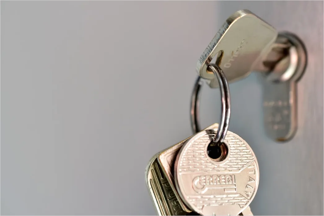 Detail House Keys On Keyring Number 2