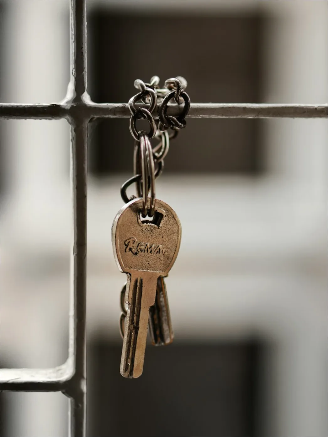 Detail House Keys On Keyring Number 3