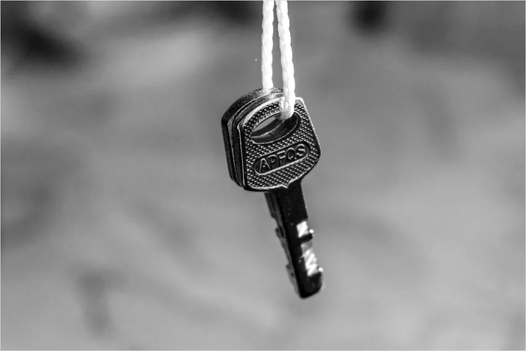 Detail House Keys On Keyring Number 6