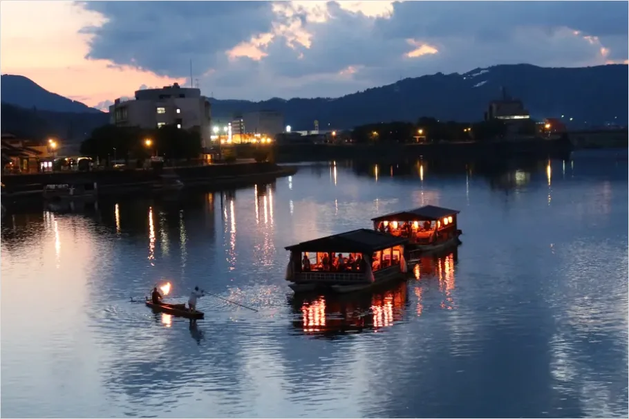 Detail Obon Lanterns River Night Reflection Number 11