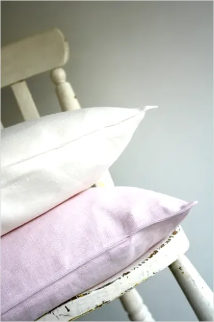 Detail Pillow Cushion On Chair Number 15
