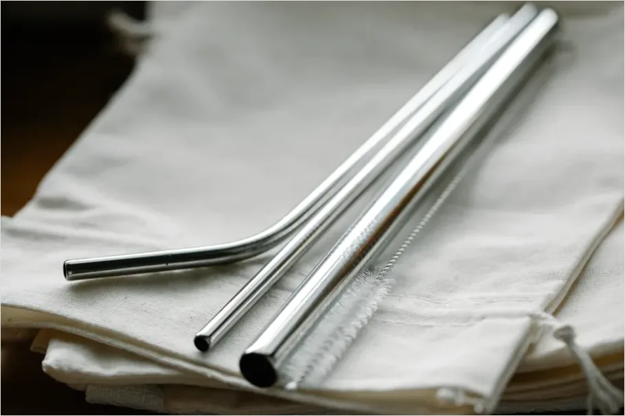 Detail Reusable Straws And Pouch Number 3