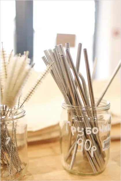 Detail Reusable Straws And Pouch Number 9