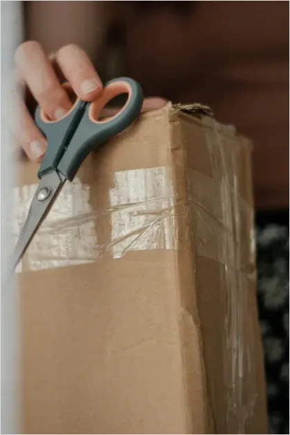 Detail Scissors And Tape Dispenser Number 7