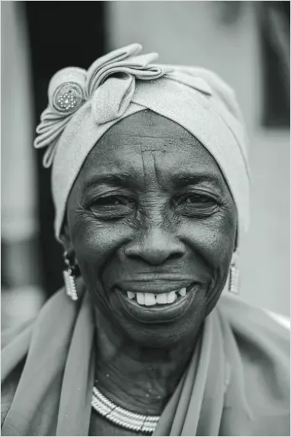 Detail Senior Woman Portrait Smiling Wrinkles Number 12