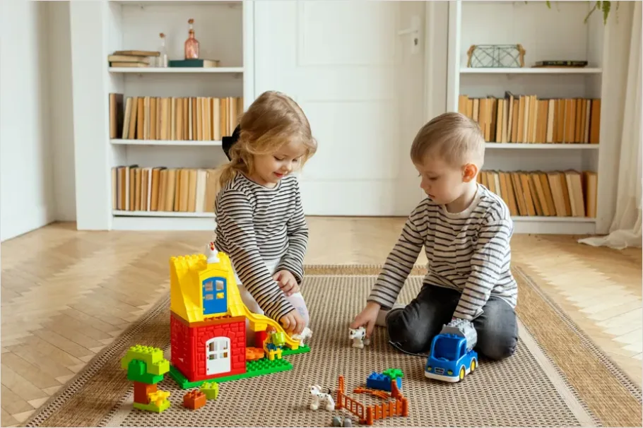 Detail Siblings Playing Together Floor Toys Number 13