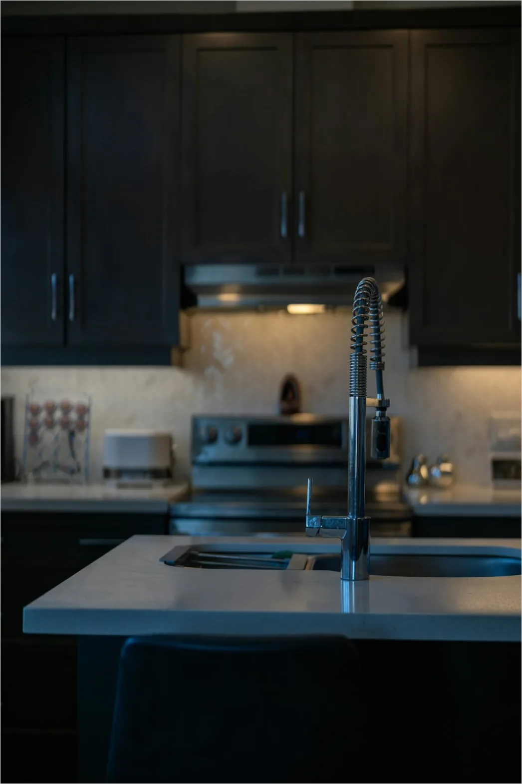 Detail Smart Home Speaker On Counter Number 12