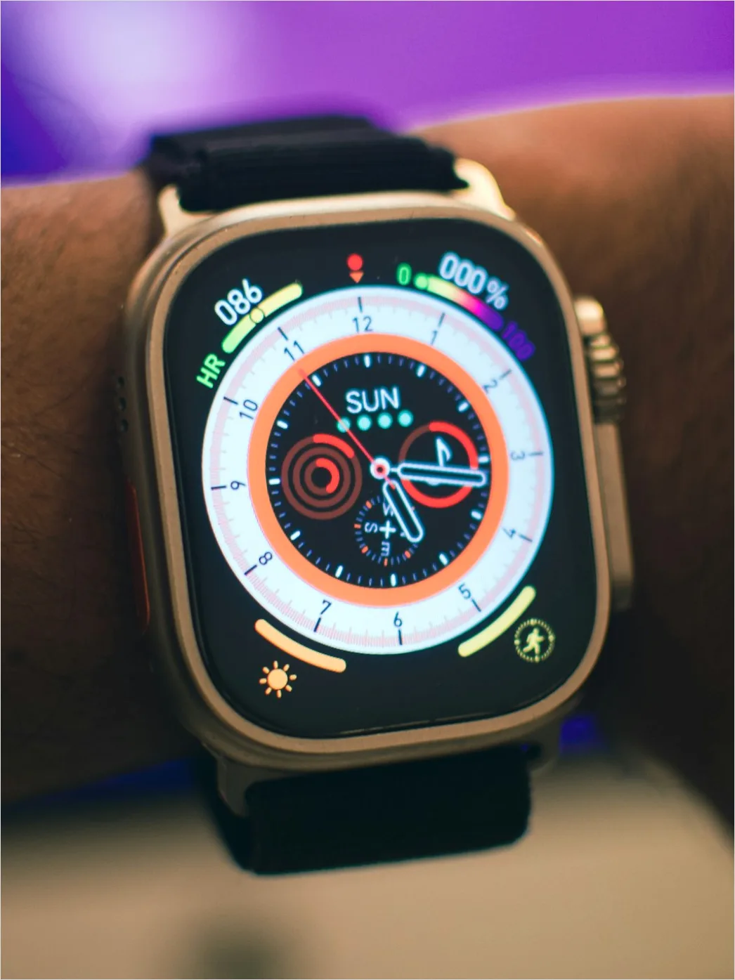 Detail Smartwatch On Wrist Close Up Number 6