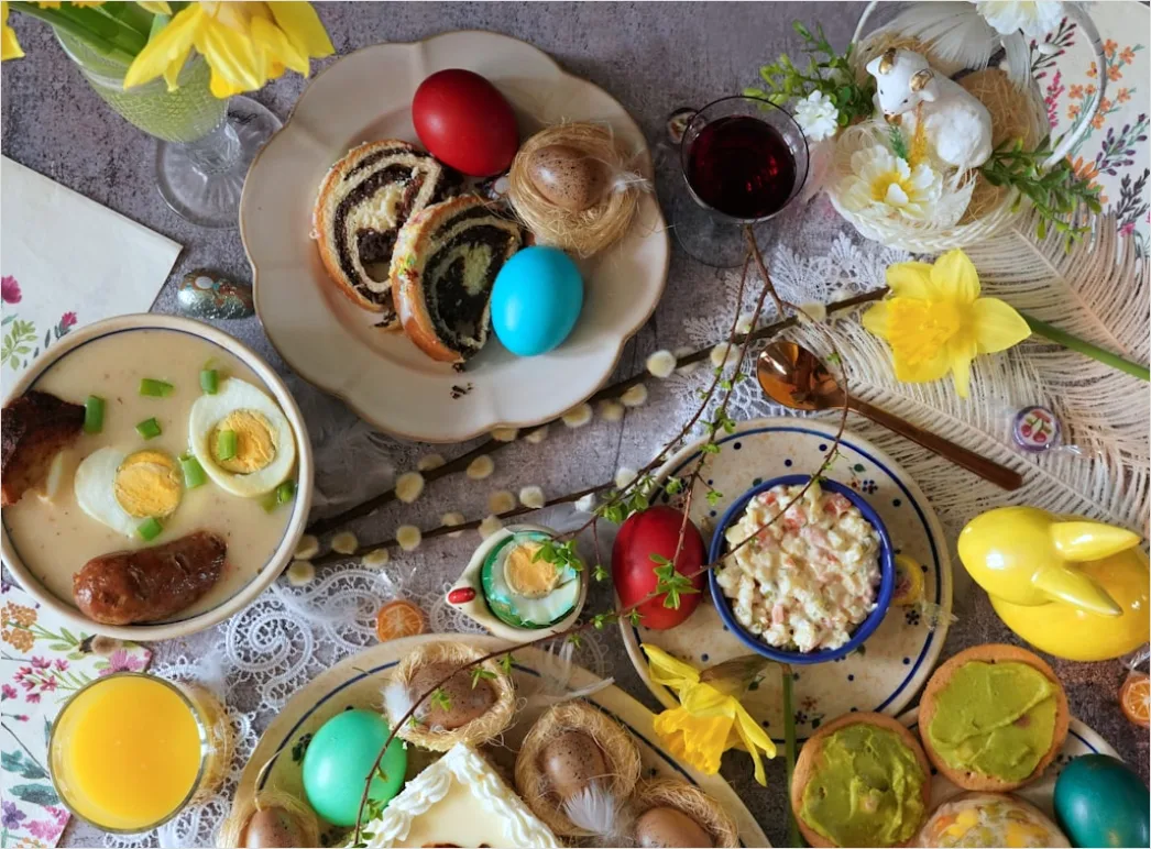 Detail Spring Brunch Table Tulips And Pastries Number 4