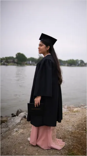 Detail Teen Graduation Cap And Gown Portrait Number 15
