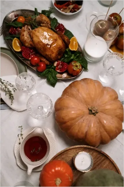 Detail Thanksgiving Family Dinner Table Overhead Number 14