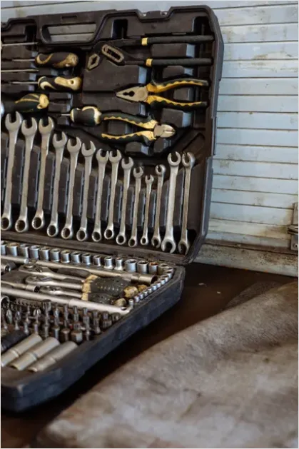 Detail Toolbox With Tools Open Number 11