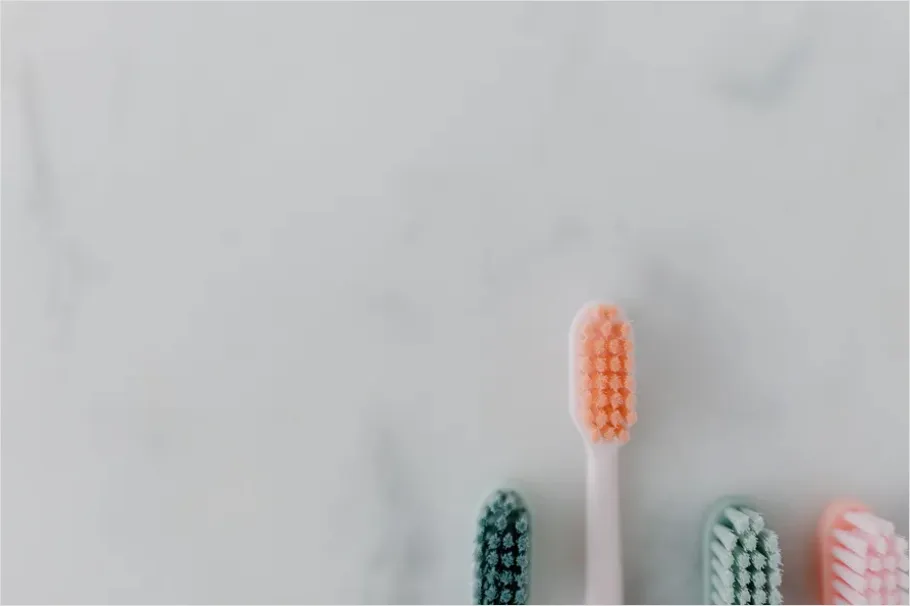 Detail Toothbrush And Toothpaste Flat Lay Number 2