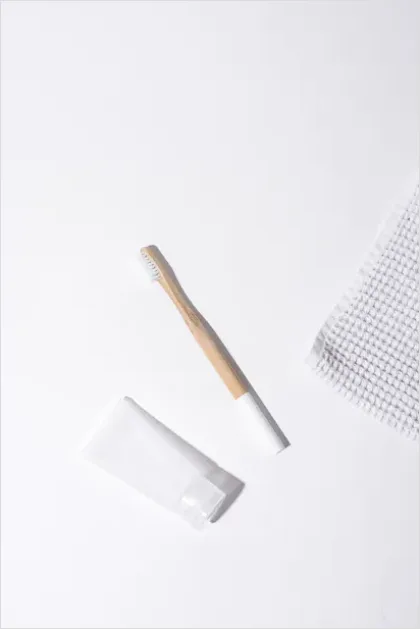 Detail Toothbrush And Toothpaste Flat Lay Number 3