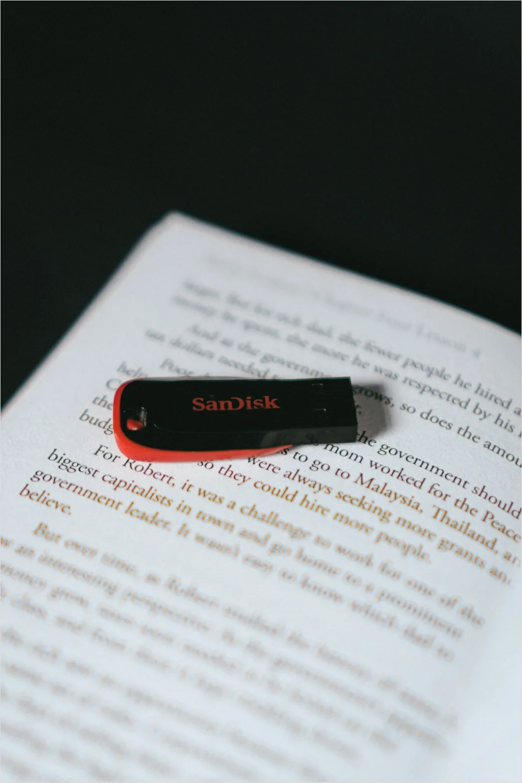 Detail Usb Flash Drive Close Up Number 4