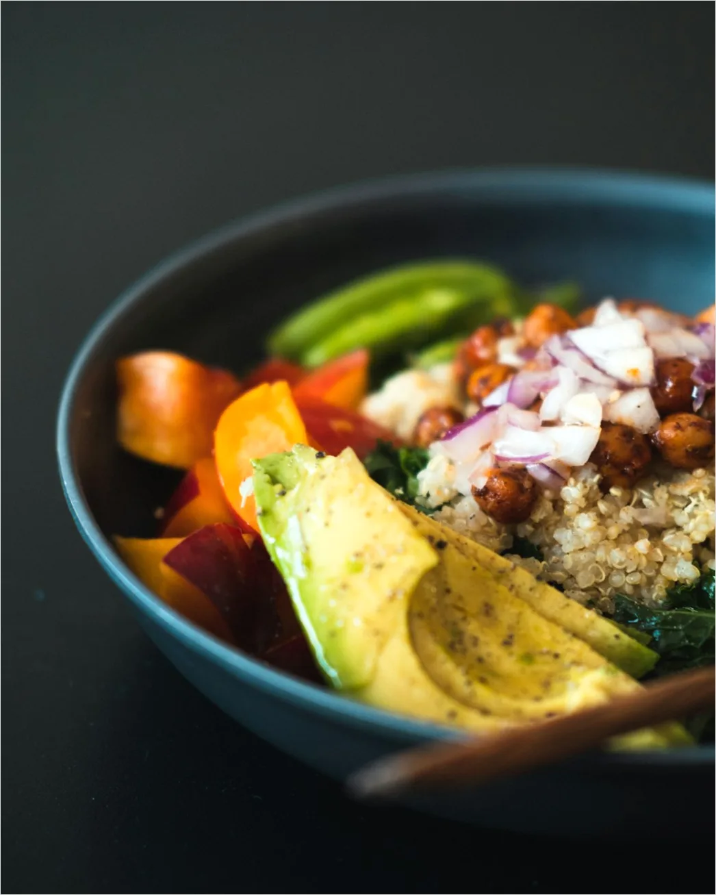 Detail Vegetarian Grain Bowl Tahini Drizzle Close Up Number 8