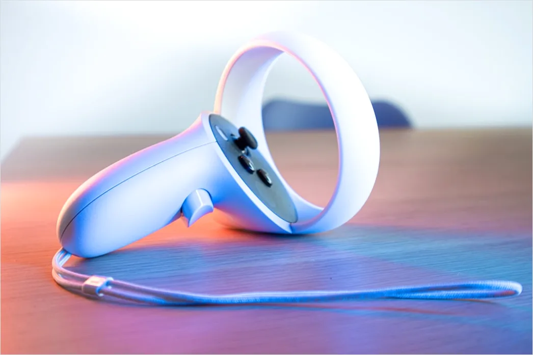 Detail Vr Headset On Table Number 5