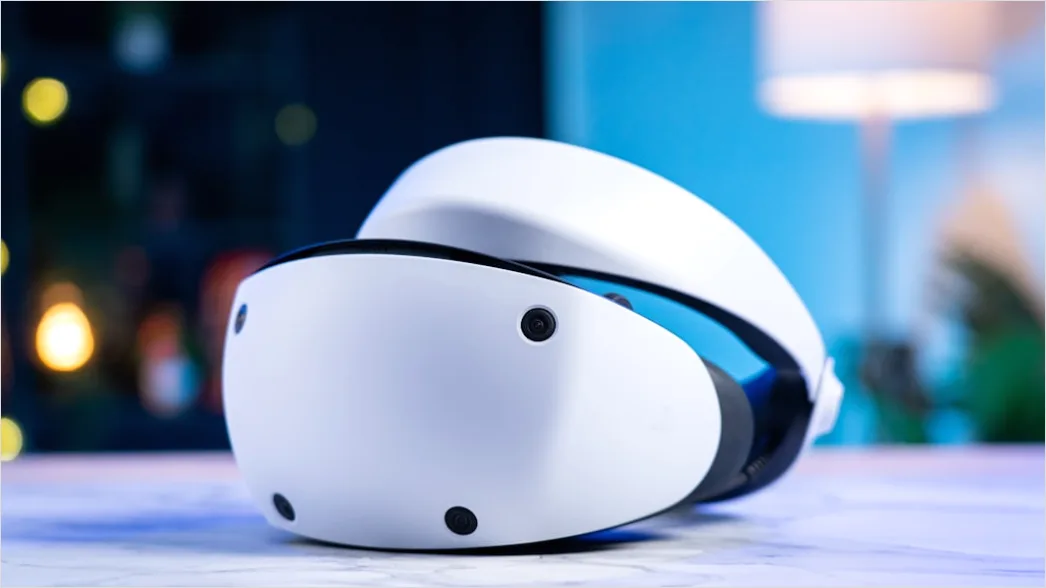 Detail Vr Headset On Table Number 9