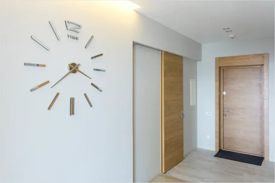 Detail Wall Clock Modern Minimal Number 5