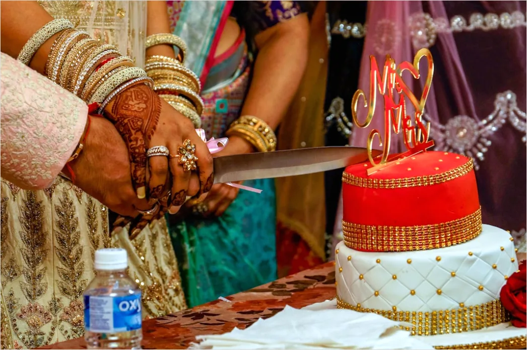 Detail Wedding Cake Cutting Celebration Close Up Number 15