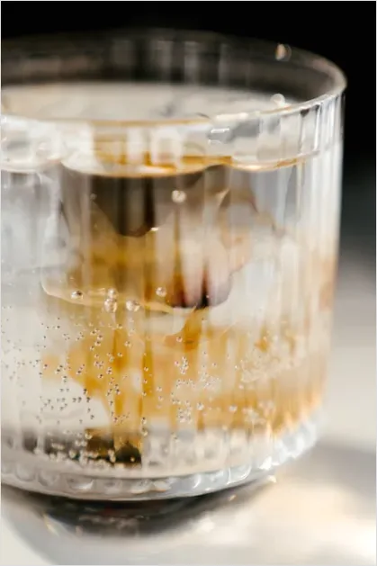 Detail Whiskey Glass Ice Close Up Number 14