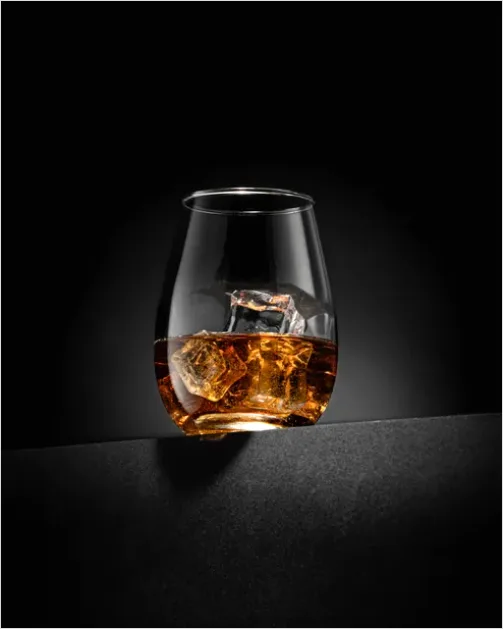 Detail Whiskey Glass Ice Close Up Number 5
