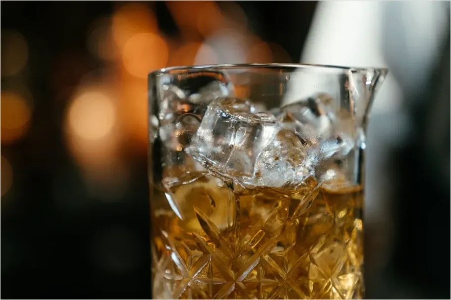 Detail Whiskey Glass Ice Close Up Number 6