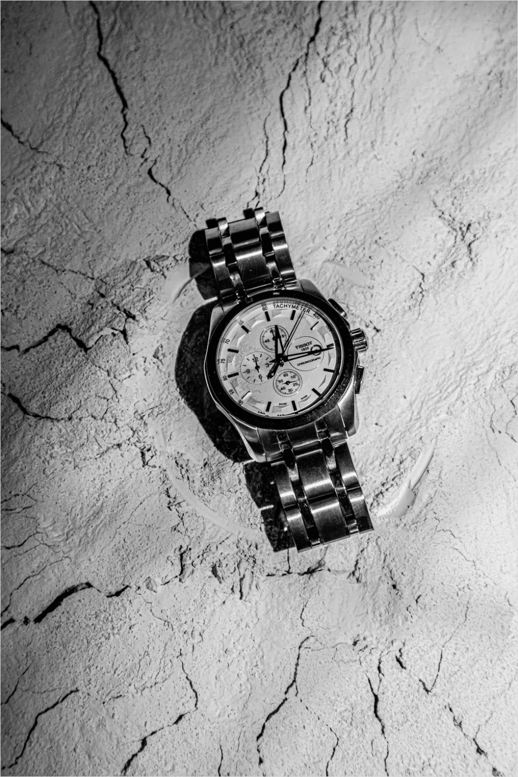 Detail Wristwatch On Marble Flat Lay Number 13