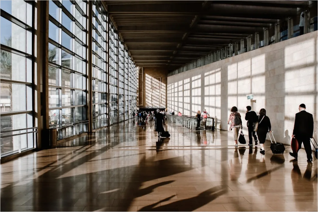Detail Airport Terminal Travelers Walking Blur Number 2