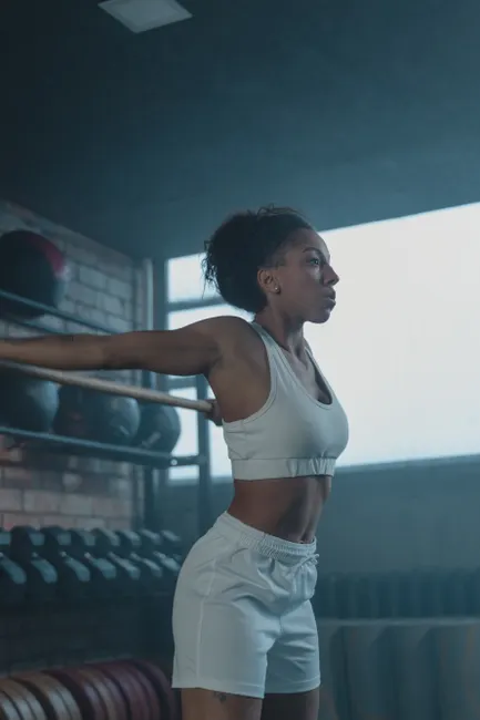 Detail Athlete Stretching Gym Moody Lighting Number 16