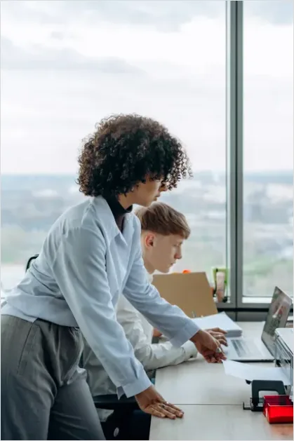 Detail Colleagues Working In Modern Office Number 10