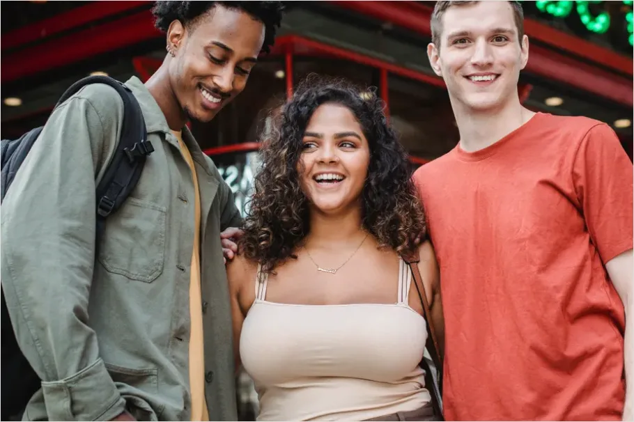 Detail Diverse Group Of Friends Laughing Number 14