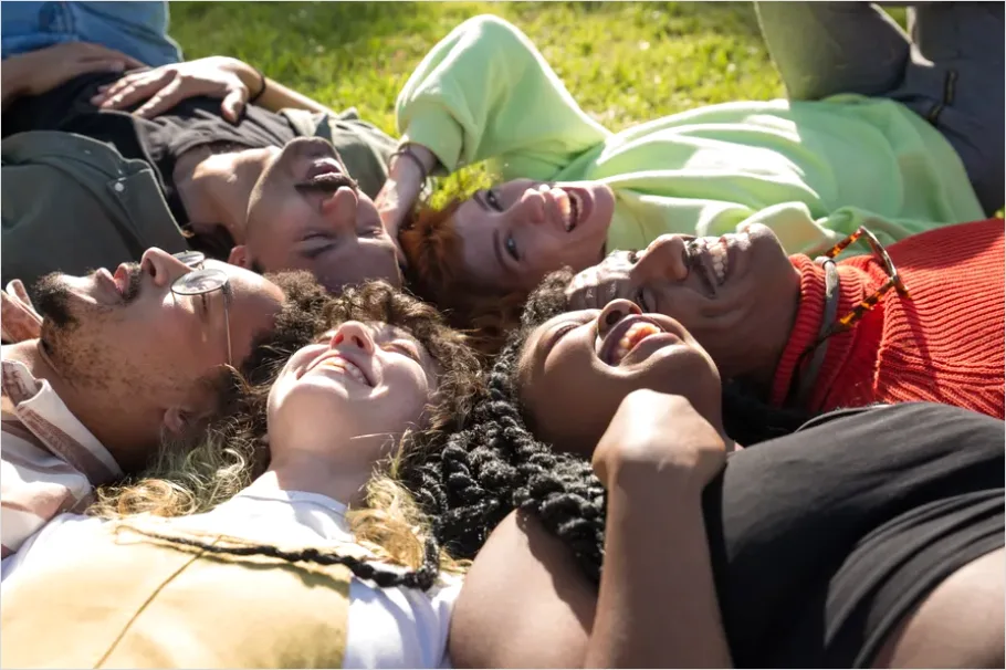 Detail Diverse Group Of Friends Laughing Number 16
