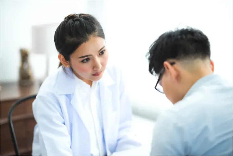 Detail Doctor And Patient Consultation Clinic Number 11