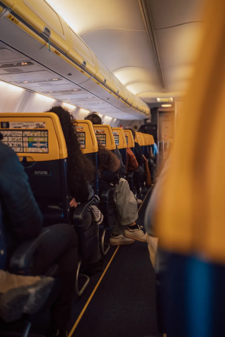 Detail Economy Cabin Airplane Seat Row Number 16