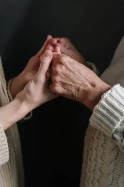 Detail Elderly Care Caregiver Holding Hands Number 5