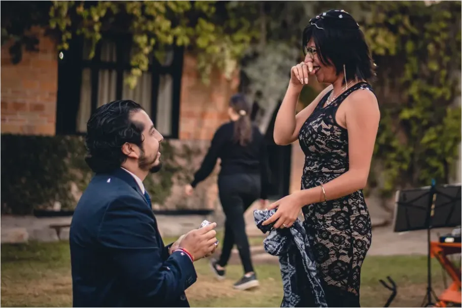 Detail Engagement Proposal Reaction Surprise Moment Number 8