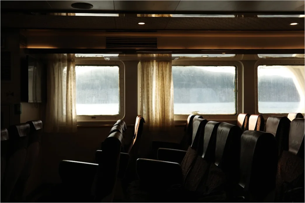 Detail First Class Cabin Luxury Interior Number 15