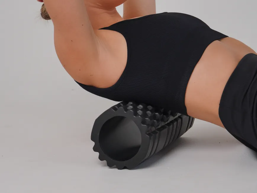 Detail Foam Rolling Back And Shoulders Number 10