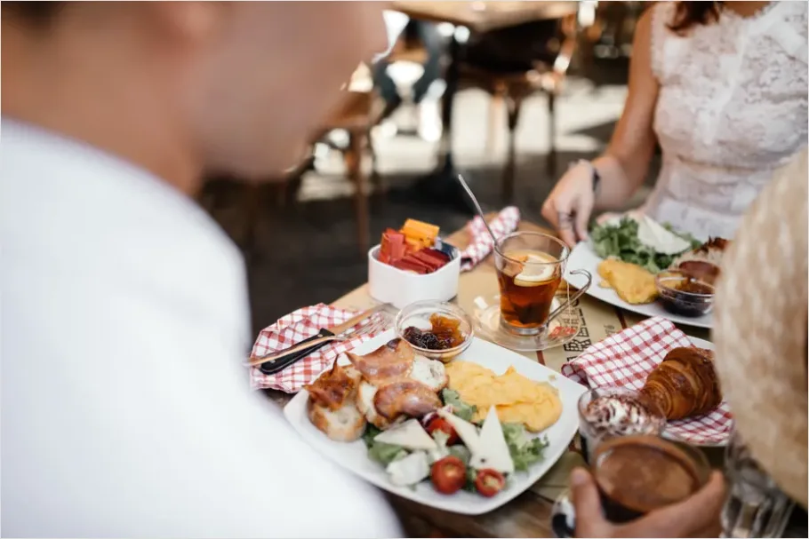 Detail Friends Eating Brunch Outdoor Patio Number 7