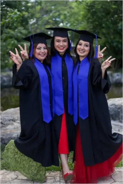 Detail Graduation Cap And Gown Portrait Number 5