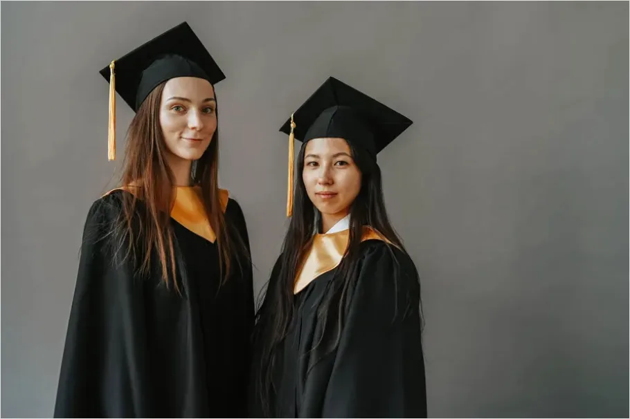 Detail Graduation Cap And Gown Portrait Number 7