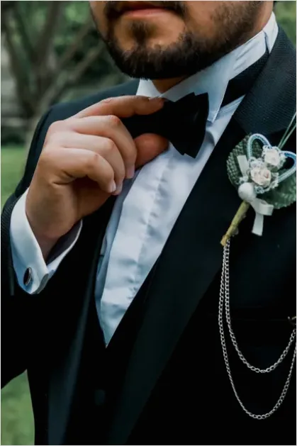Detail Groom Portrait Boutonniere Close Up Number 14