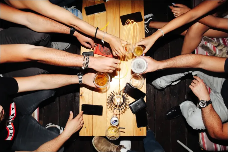 Detail Guys Night Out Friends Cheering Number 13