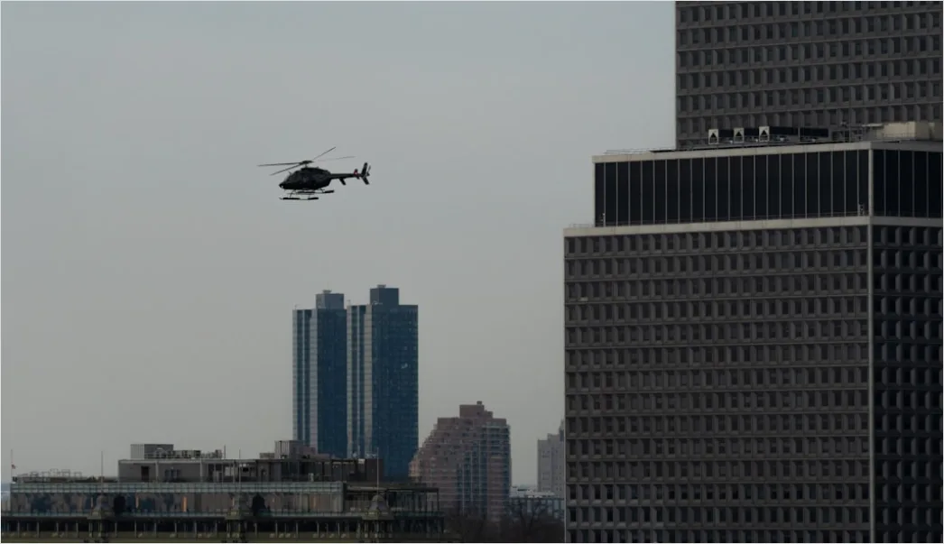 Detail Helicopter Tour City Skyline Aerial Number 2