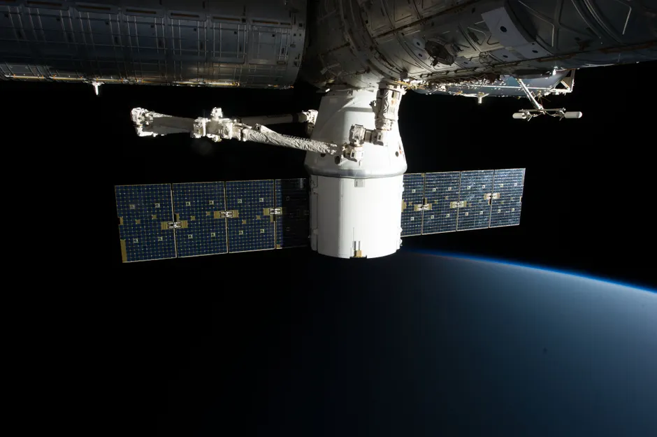 Detail International Space Station Earth Limb View Number 2