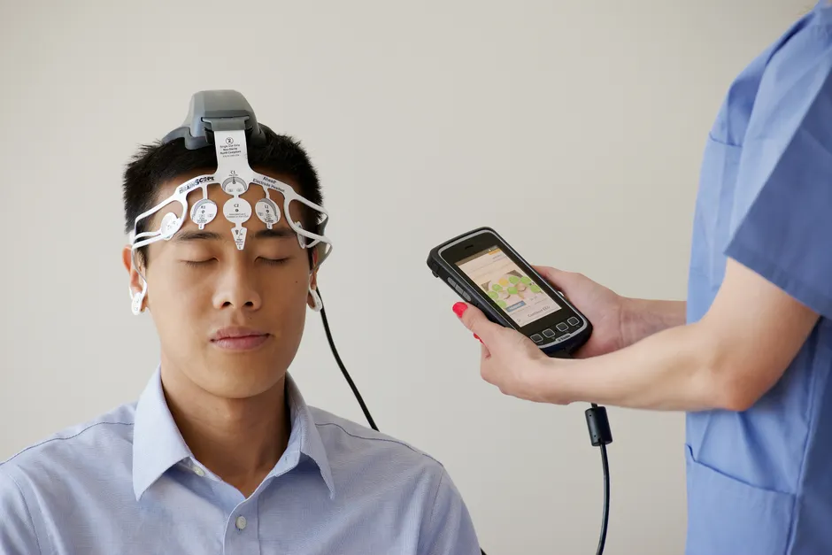 Detail Neuroscience Eeg Cap Lab Setup Number 2