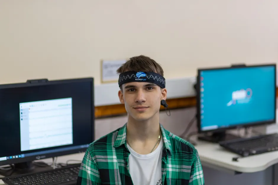 Detail Neuroscience Eeg Cap Lab Setup Number 4